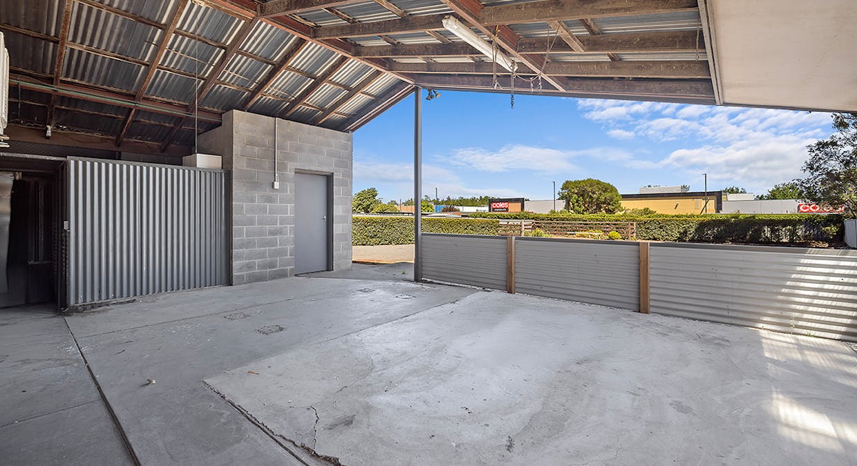 87 Cox Street, Hamilton, VIC, 3300 - Image 13