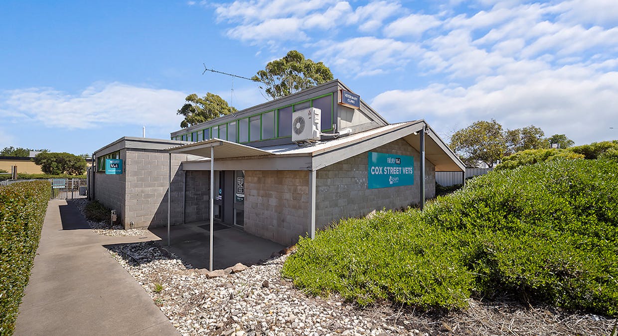 87 Cox Street, Hamilton, VIC, 3300 - Image 2
