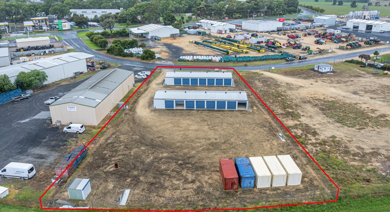 10 Brighton Drive, Naracoorte, SA, 5271 - Image 2